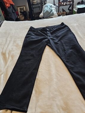 Lee Black Denim Jeans with Yellow Logo Patch